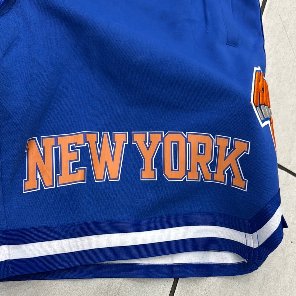 Pro Standard Authentic Blue New York Knicks Men's Shorts - Picture 3 of 9